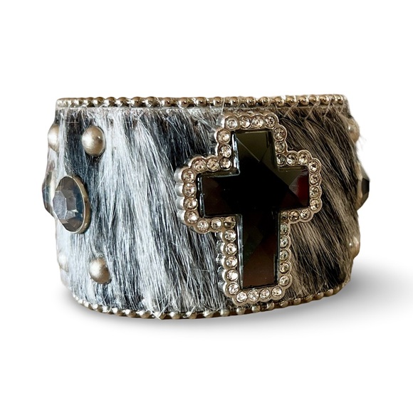 Hair On Cowhide Salt n Pepper Black Cross & Silver Crystal Studded Cuff Bracelet - Picture 4 of 8